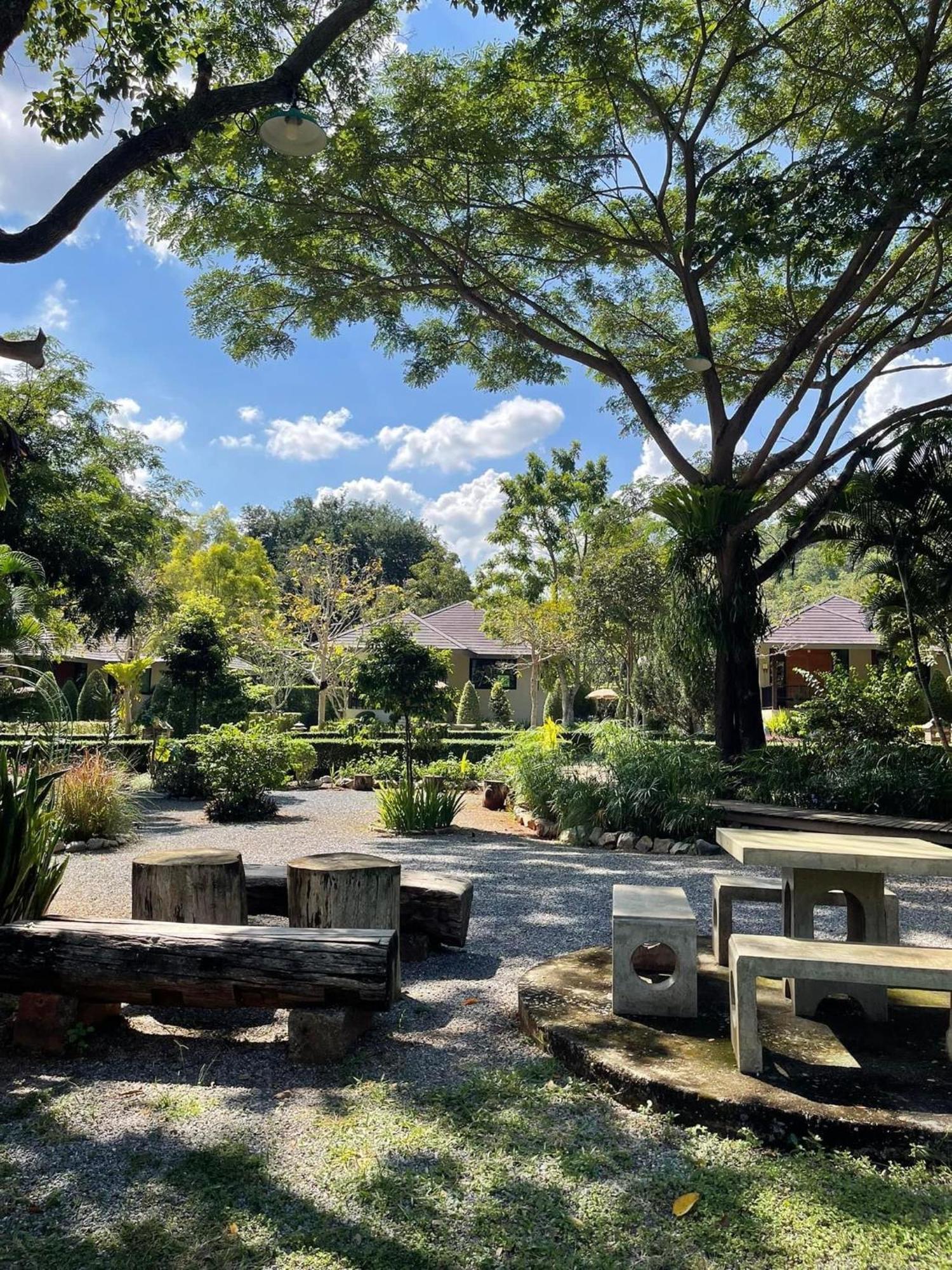 Khaokhab Lodge Nong Nam Daeng Exteriör bild