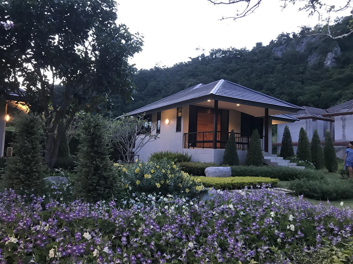 Khaokhab Lodge Nong Nam Daeng Exteriör bild