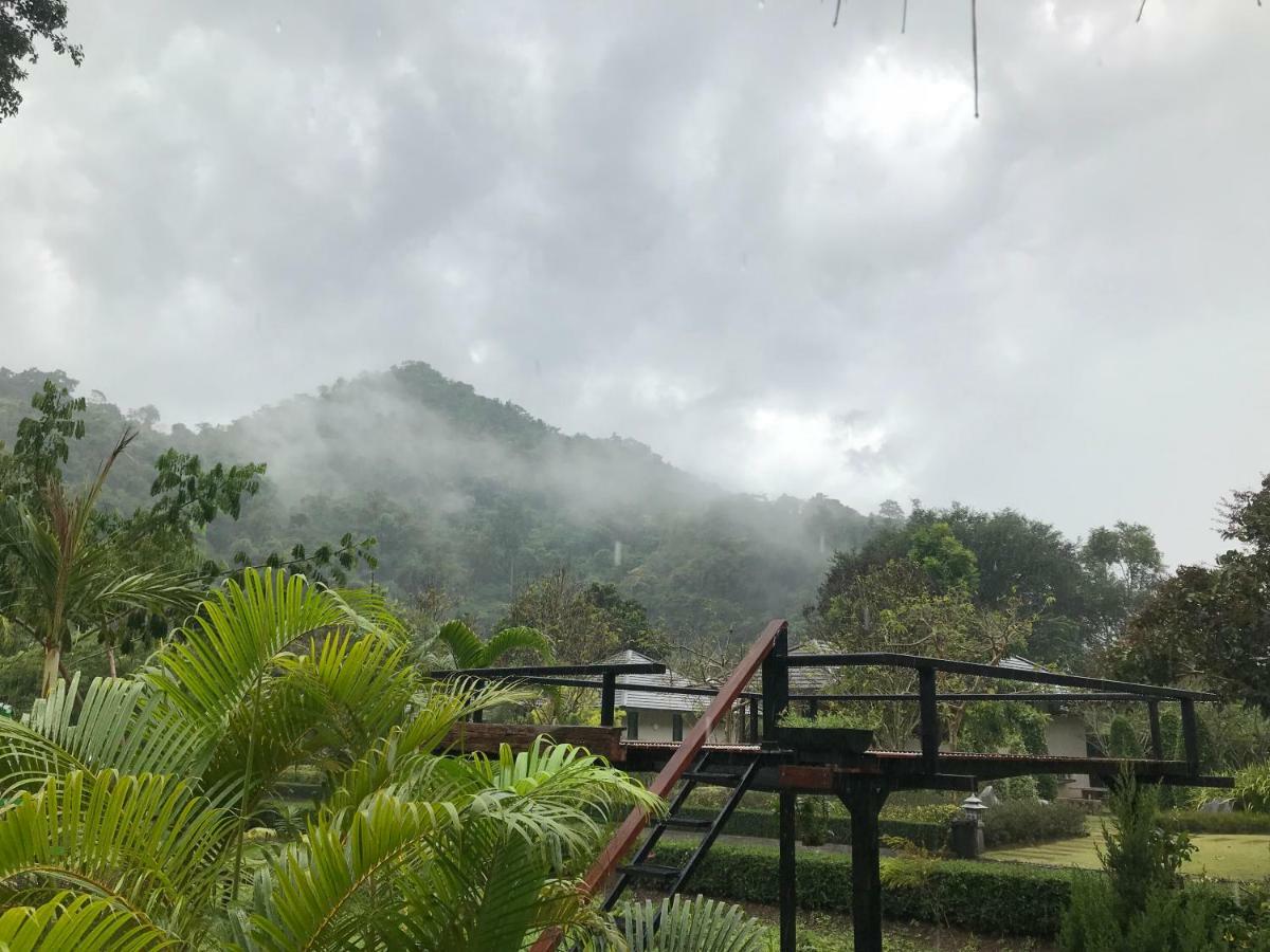 Khaokhab Lodge Nong Nam Daeng Exteriör bild